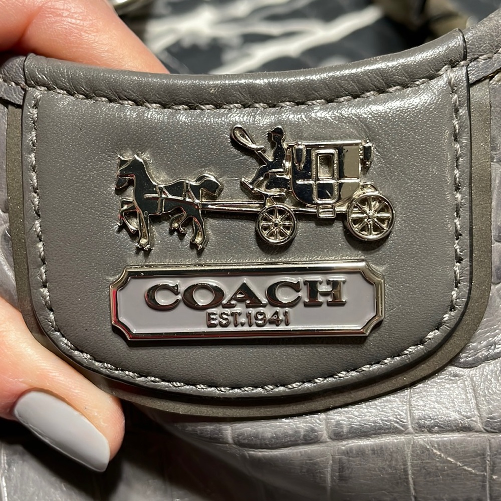 Coach Snake gray hobo